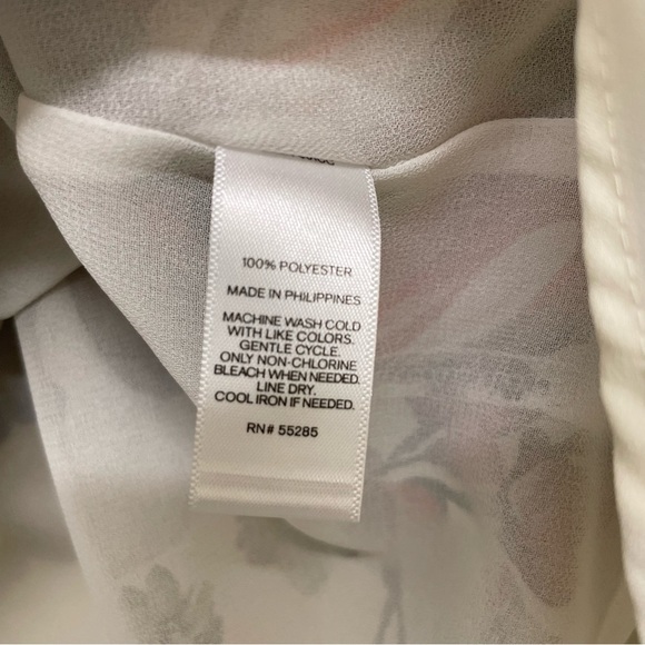 Express Multicolor Floral Blouse - Long Bell Sleeve Women’s Top XS - Picture 7 of 11